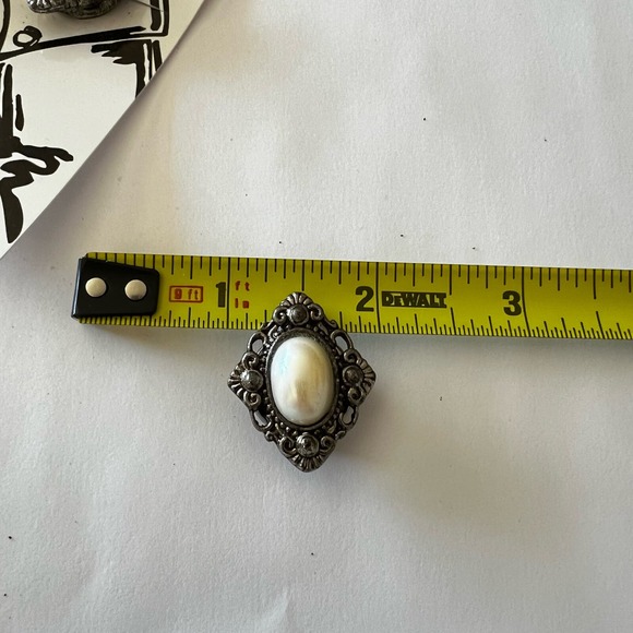 Vintage Accessory Place Button Covers Antique Gold Tone Faux Pearl Diamond Shape - Picture 6 of 7